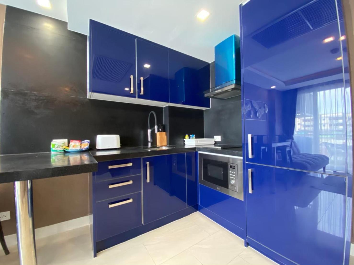 Grand Avenue Suites X Monthstayz Thailand Pattaya Εξωτερικό φωτογραφία