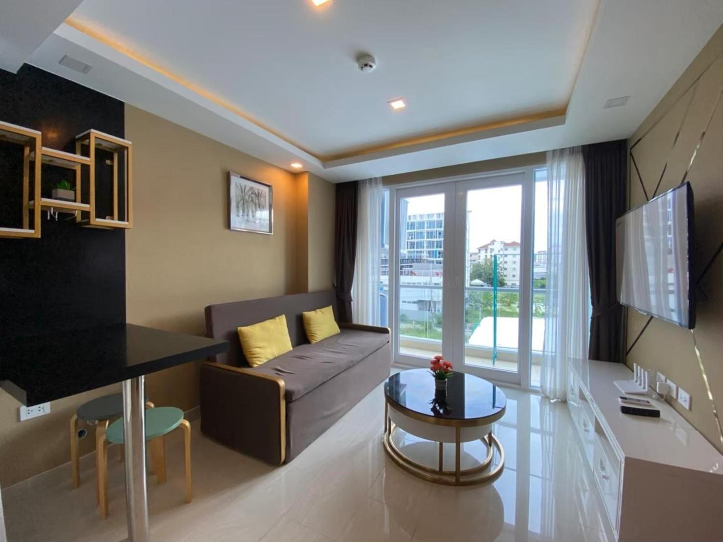 Grand Avenue Suites X Monthstayz Thailand Pattaya Εξωτερικό φωτογραφία