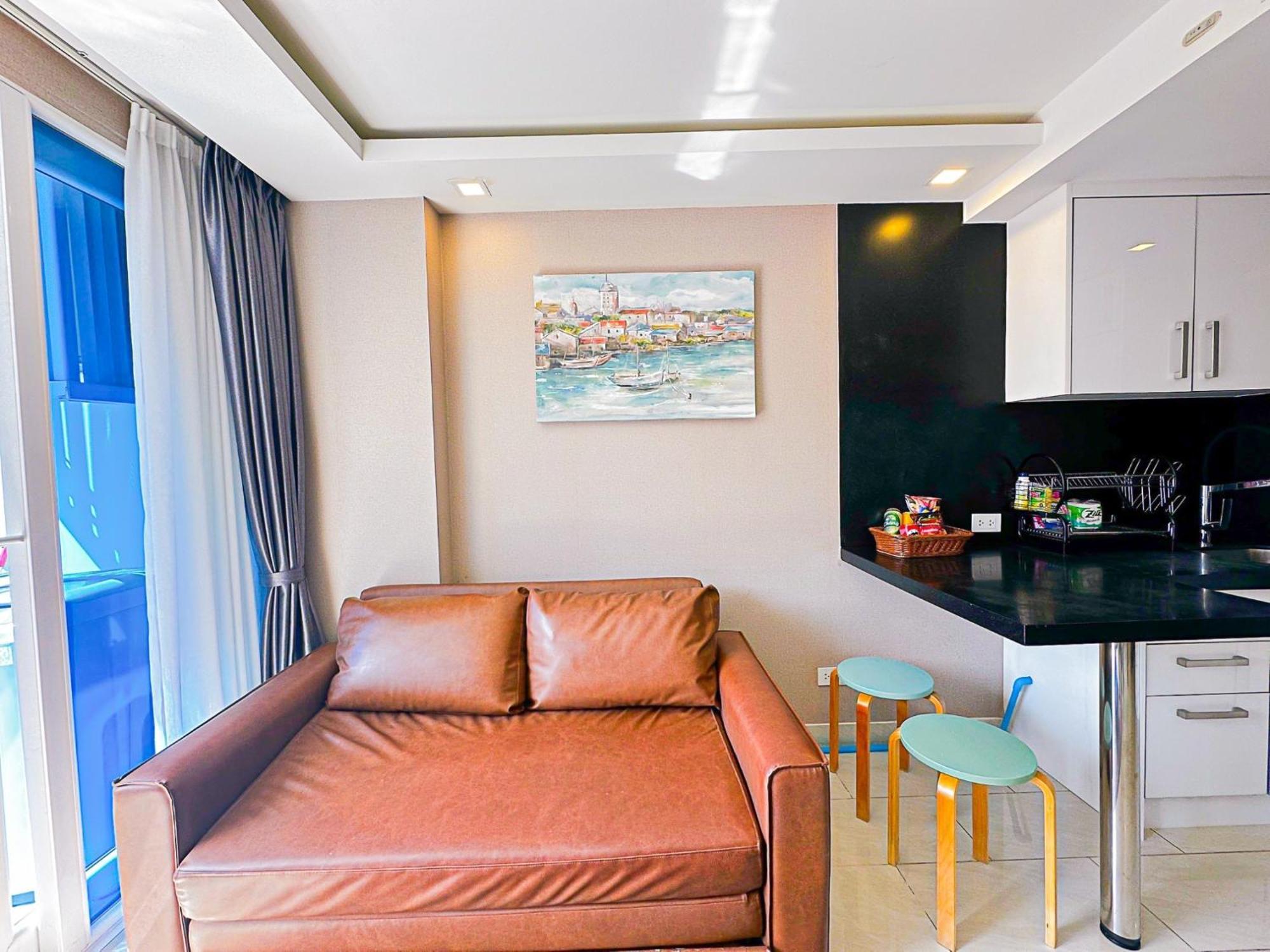 Grand Avenue Suites X Monthstayz Thailand Pattaya Εξωτερικό φωτογραφία